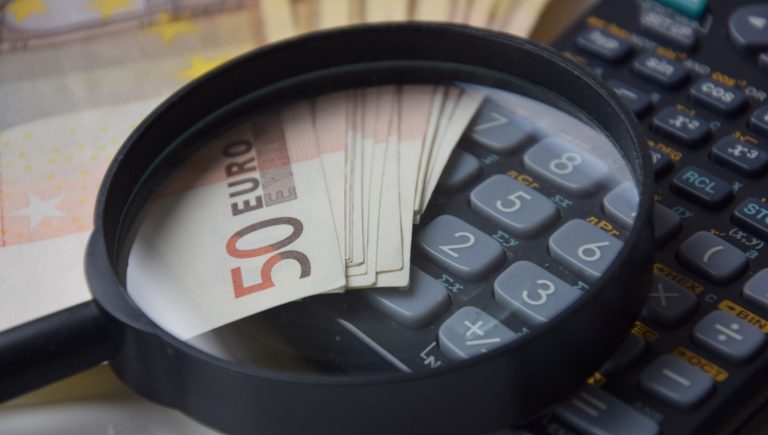imagen decorativa post ganar dinero viajando por el mundo