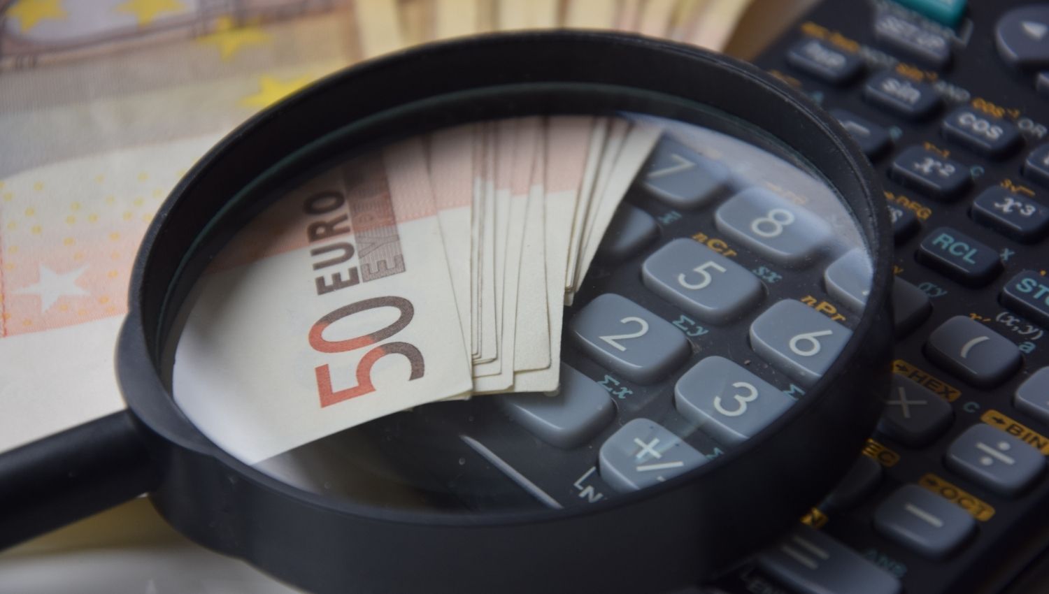 imagen decorativa post ganar dinero viajando por el mundo